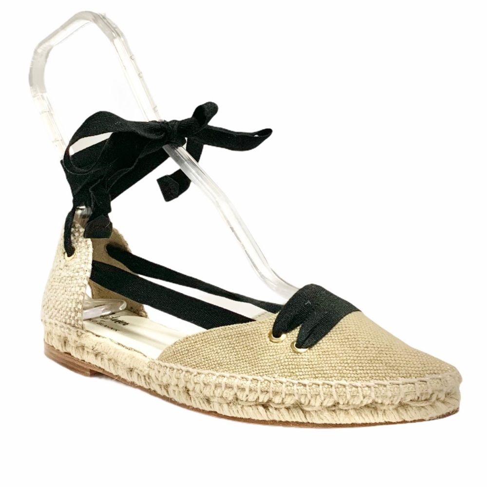 Manolo Blahnik  Shoes NEW